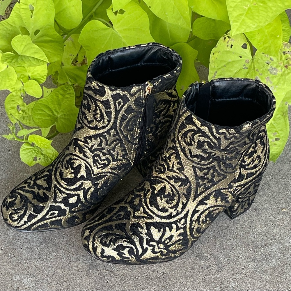Just Fabulous Elegant Black and Gold Women's Ankle Boots